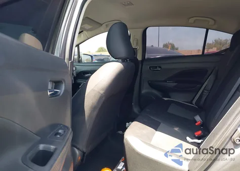 2021 Nissan Versa Sv Xtronic Cvt z USA, uszkodzony, nr VIN 3N1CN8EV5ML826677